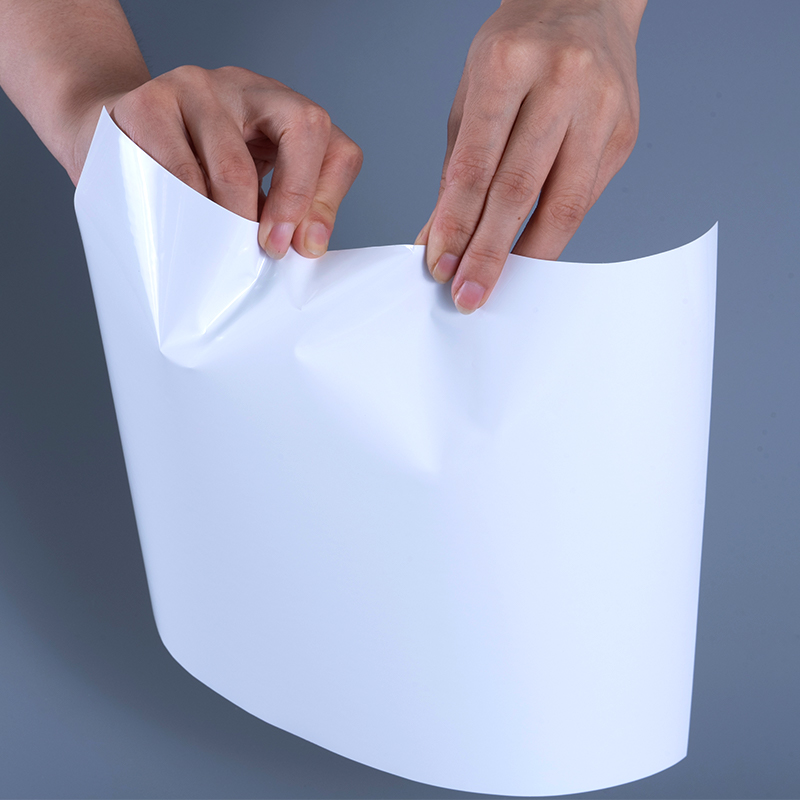 25mic glanzende PET-vinylfilmlabelmaterialen met acrylkleefstof Jumborol voor inkjetprinten