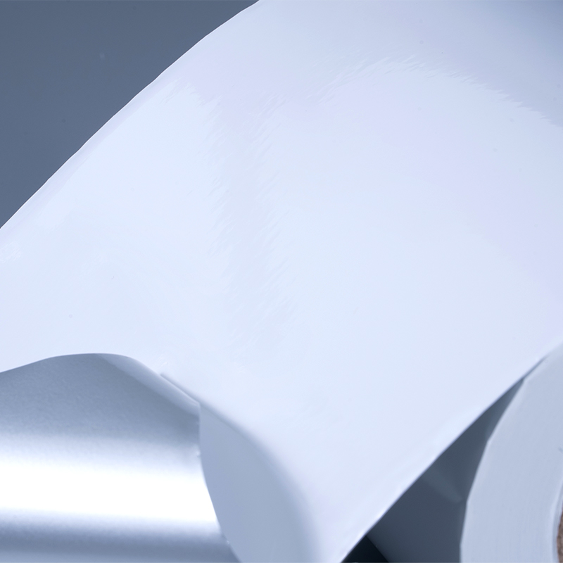 25mic glanzend wit gealuminiseerd polyesterfilm zelfklevend label met acrylkleefstof op waterbasis voor inkjetprinten