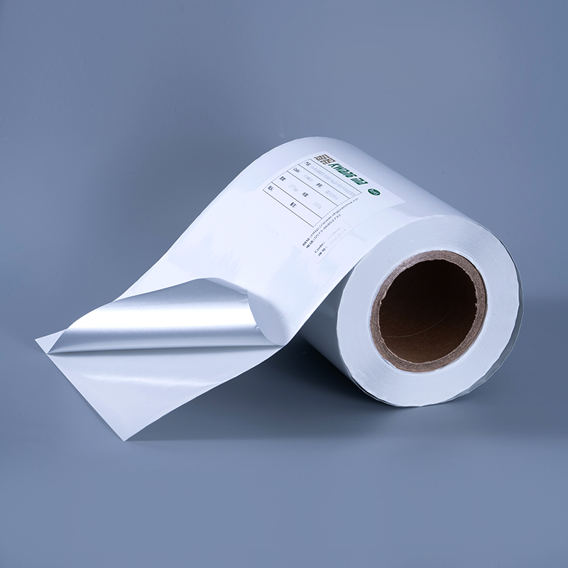 25mic glanzend wit gealuminiseerd polyesterfilm zelfklevend label met acrylkleefstof op waterbasis voor inkjetprinten